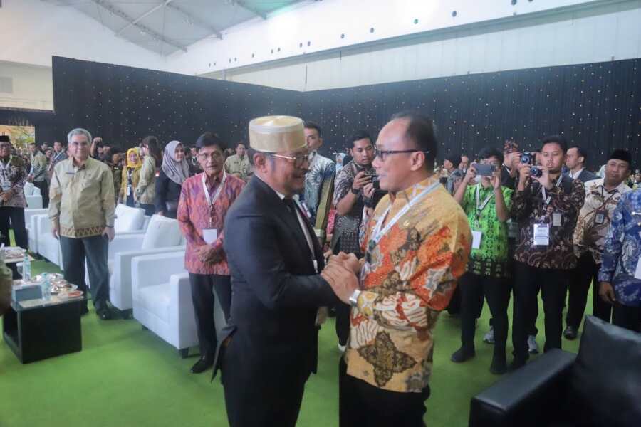 Bibit Kakao dan Kopi Siap Disuplai ke Sulbar