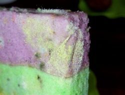 Lagi Lagi Pelatihan di Majene, Kue yang Disajikan Panitia “BULUKAPIANG”