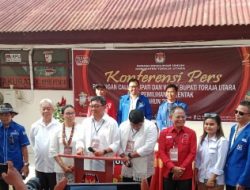 Frederik Viktor Palimbong dan Andrew Branch Silambi Resmi Mendaftar ke KPU