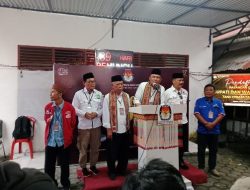 Pasangan Calon Bupati dan Calon Wakil Bupati Tana Toraja VDB-Jhon Resmi Mendaftar ke KPU
