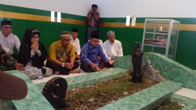 Peringati Maulid 1446 H/2024 Masehi, Bupati AST Ziarah ke Makam Syekh Abd Mannan