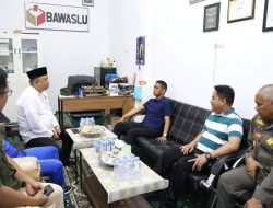 PJs Bupati Majene Kunjungi Kantor Bawaslu