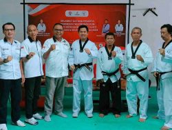 Sekda Majene Ardiansyah Dianugerahi Sabuk Hitam oleh ITF