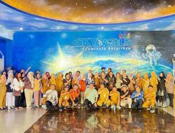 Optimalisasi Promosi Edukasi dan Budaya, Anjungan Provinsi Sulawesi Barat Perkuat Kolaborasi Strategis Bersama Sky World TMII