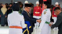 Kukuhkan 65 Paskibraka, Suhardi Duka: Jadilah Teladan dan Patriot Bangsa