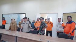 Sekda Sulawesi Barat Kunjungi Command Center Pusdalops BPBD Sulbar, Perkuat Kesiapsiagaan Penanganan Bencana