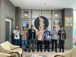 Kadis ESDM Sulbar Dampingi Sekda Terima Kunjungan Manager PLN UP3 Mamuju Bahas Pemadaman Bergilir